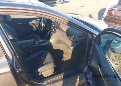 2021 Toyota Camry Se Awd z USA, uszkodzony, nr VIN 4T1G11BK2MU031258